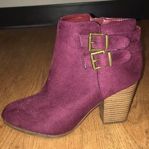 Burgundy heels